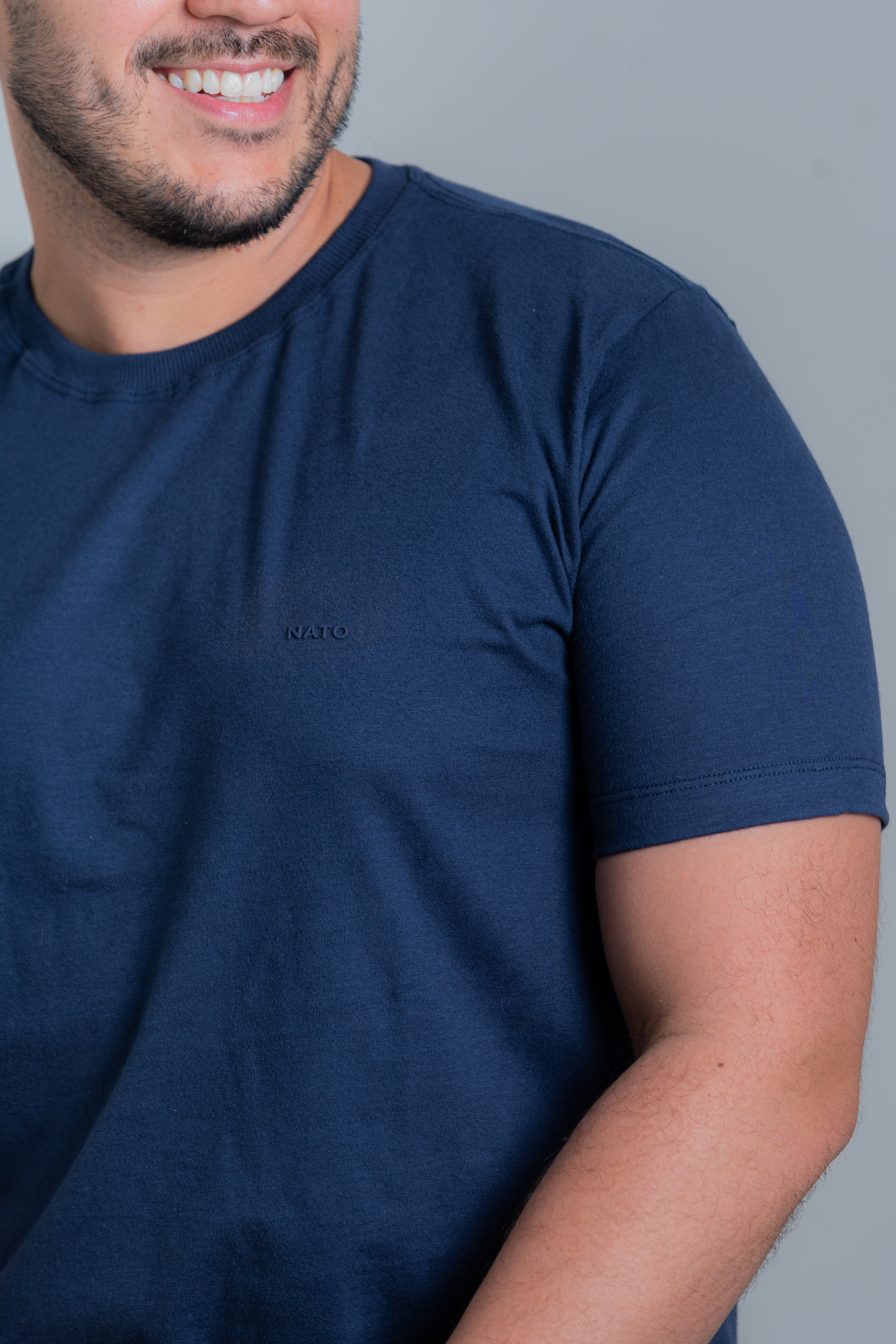 CAMISA PERUANA BÁSICA CONFORT NATO