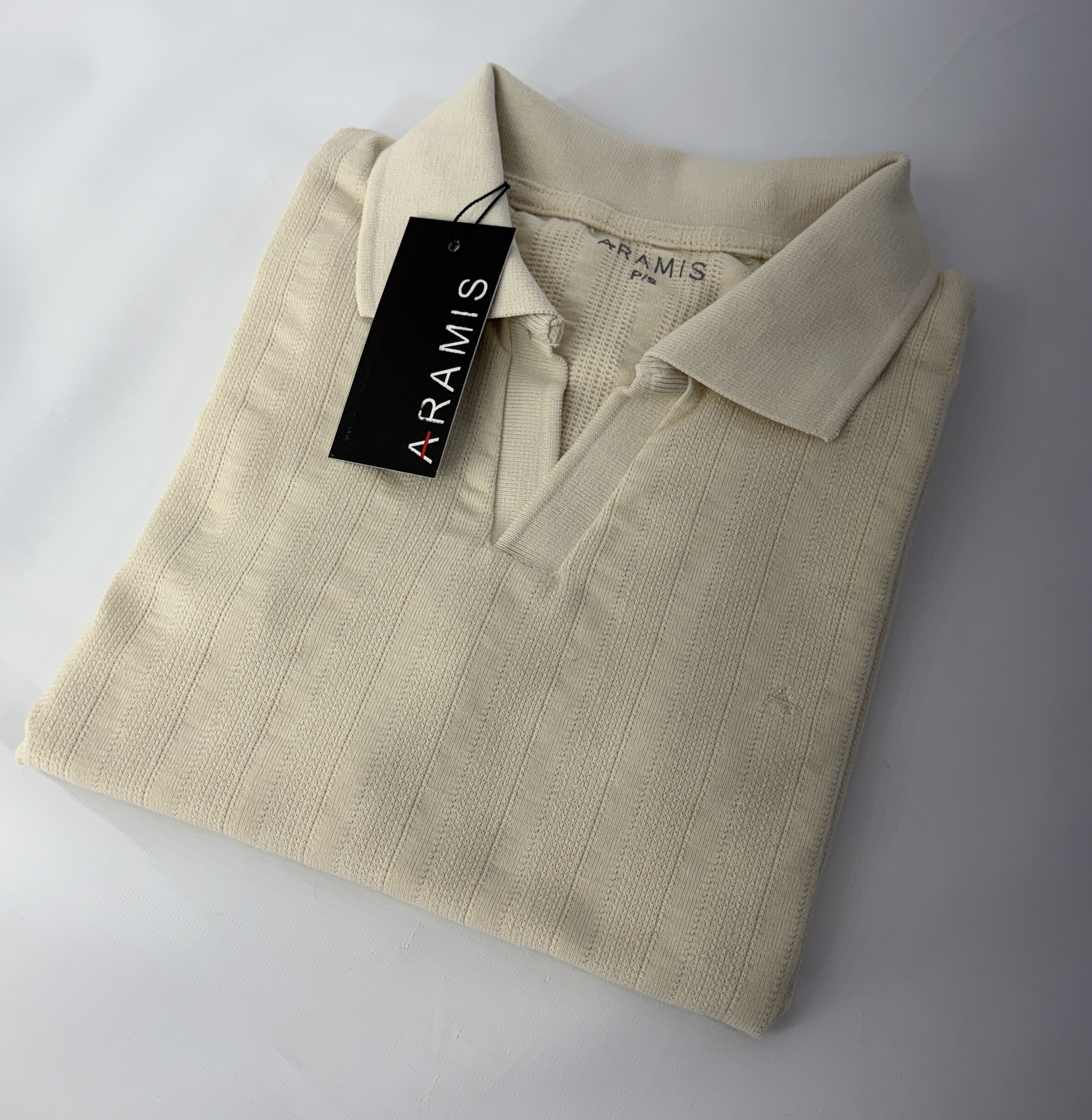 CAMISA POLO GOLA V TEXTURIZADA ARAMIS