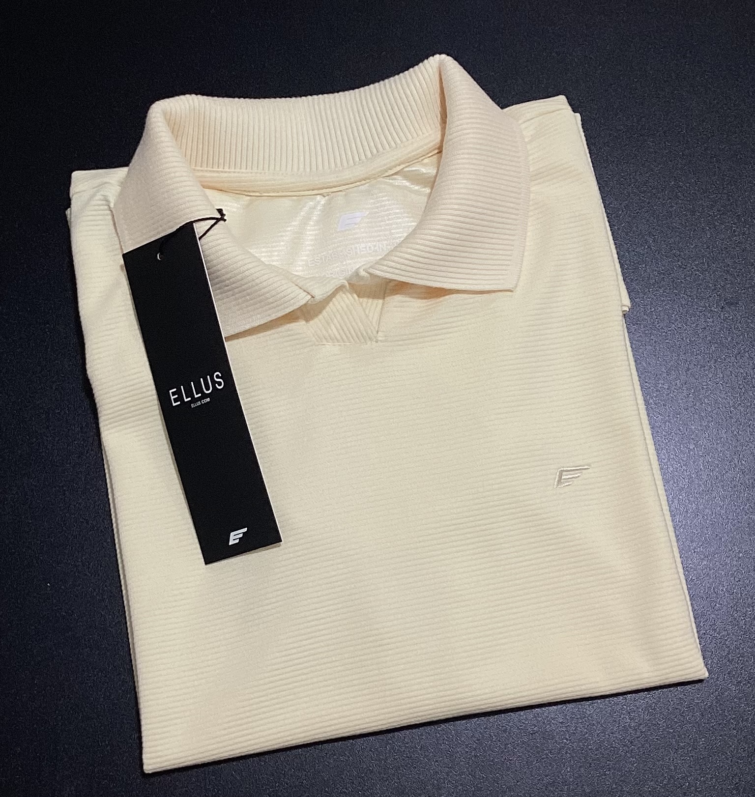 CAMISA POLO GOLA V TEXTURIZADA ELLUS