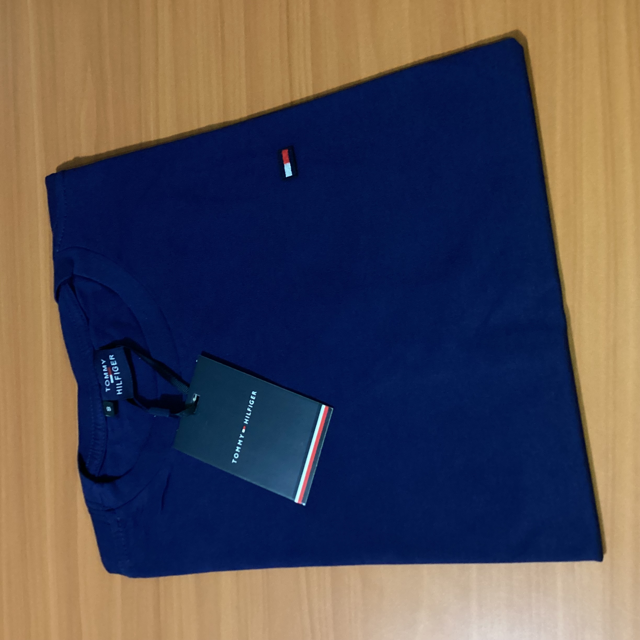 CAMISA PERUANA BÁSICA TOMMY HILFIGER