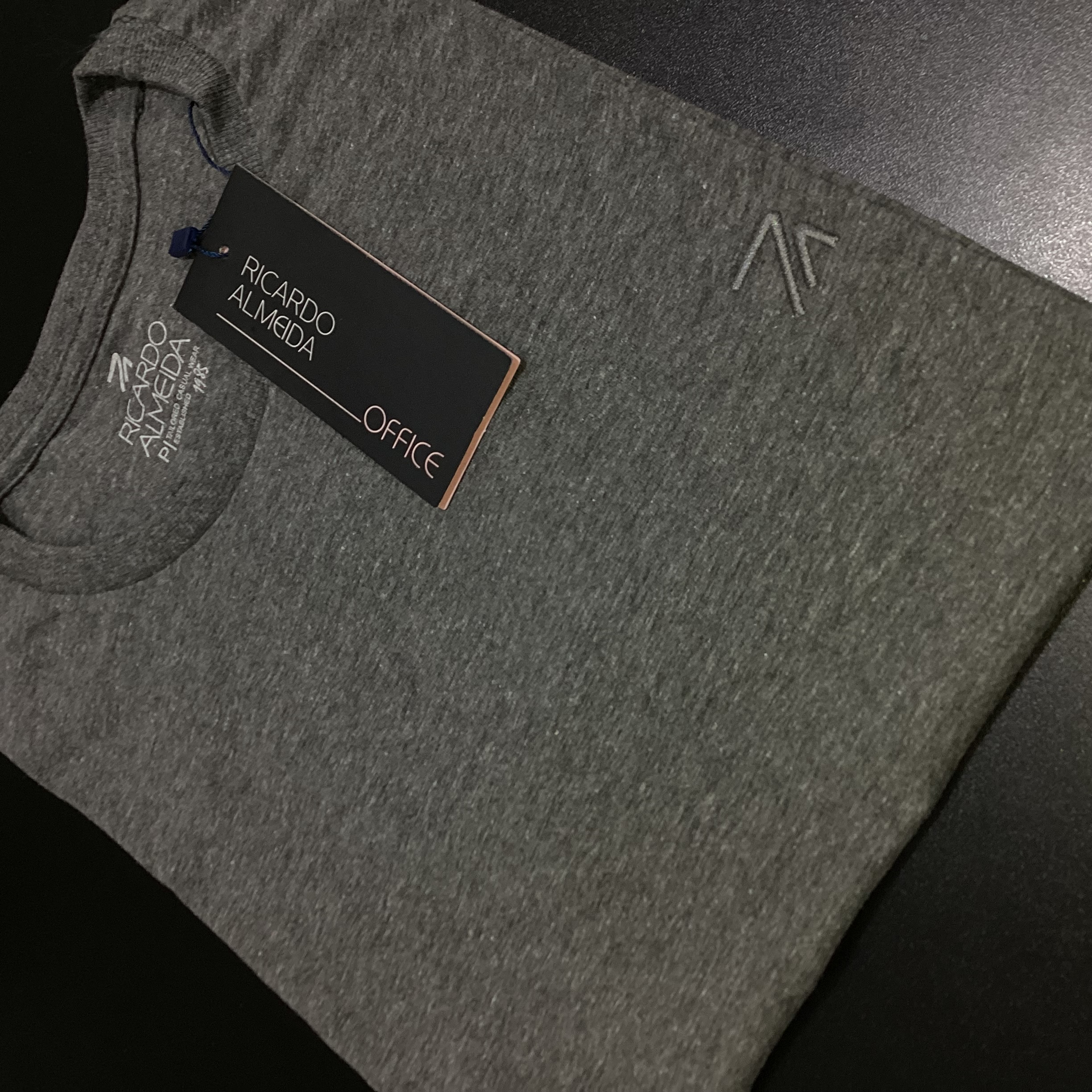 Foto 2 de CAMISA PERUANA BÁSICA RICARDO ALMEIDA