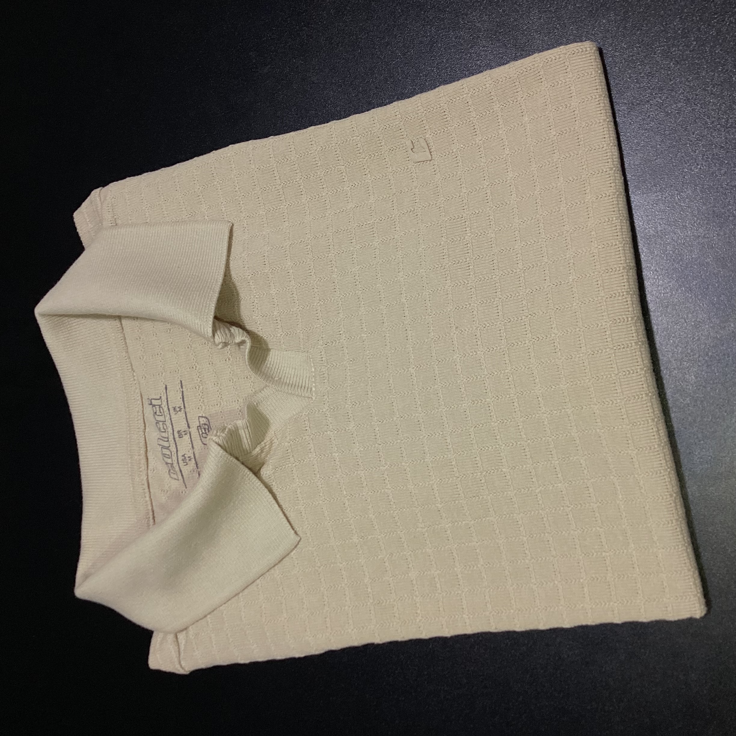 CAMISA POLO TEXTURIZADA GOLA V COLCCI