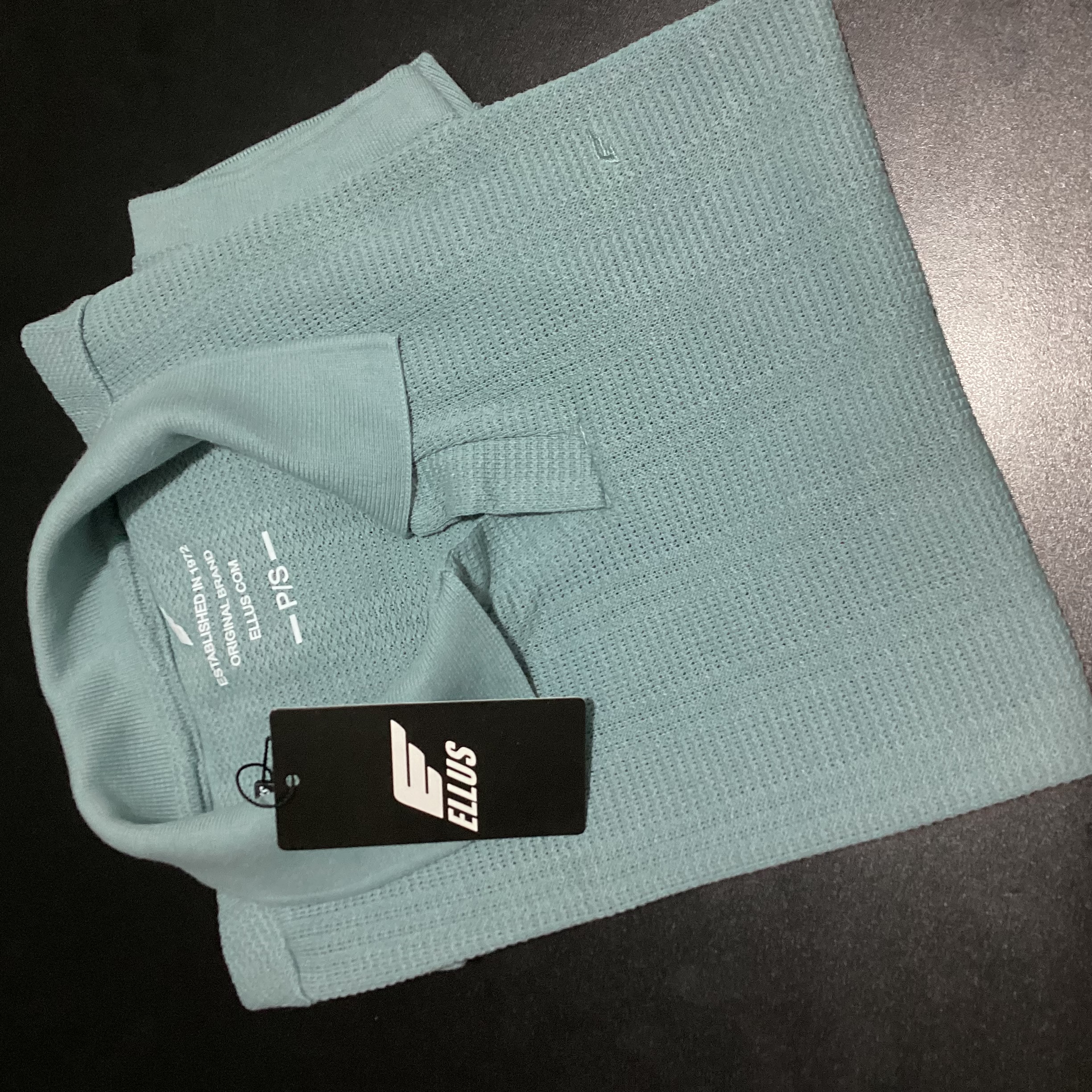 CAMISA POLO GOLA V TEXTURIZADA ELLUS