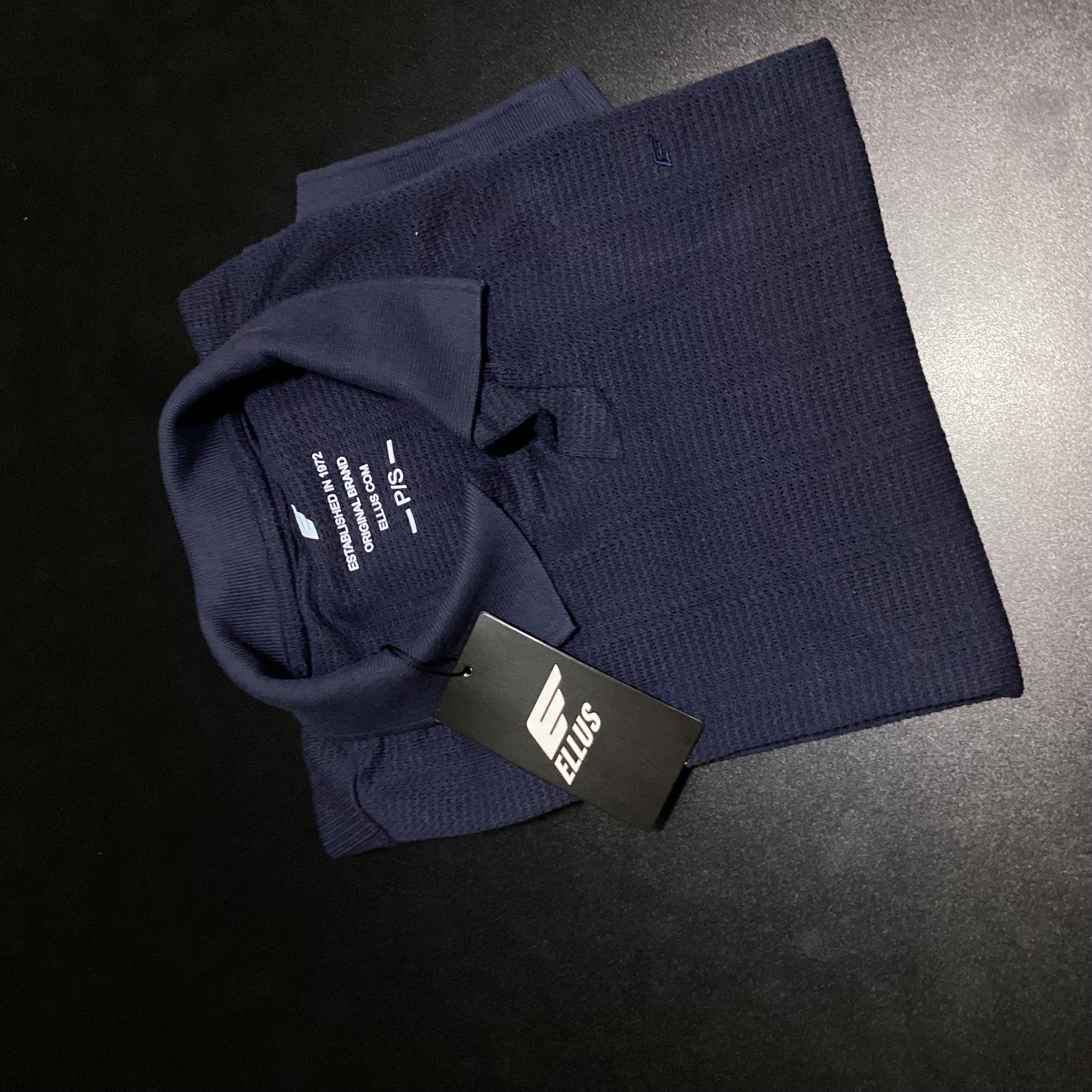 CAMISA POLO GOLA V TEXTURIZADA ELLUS