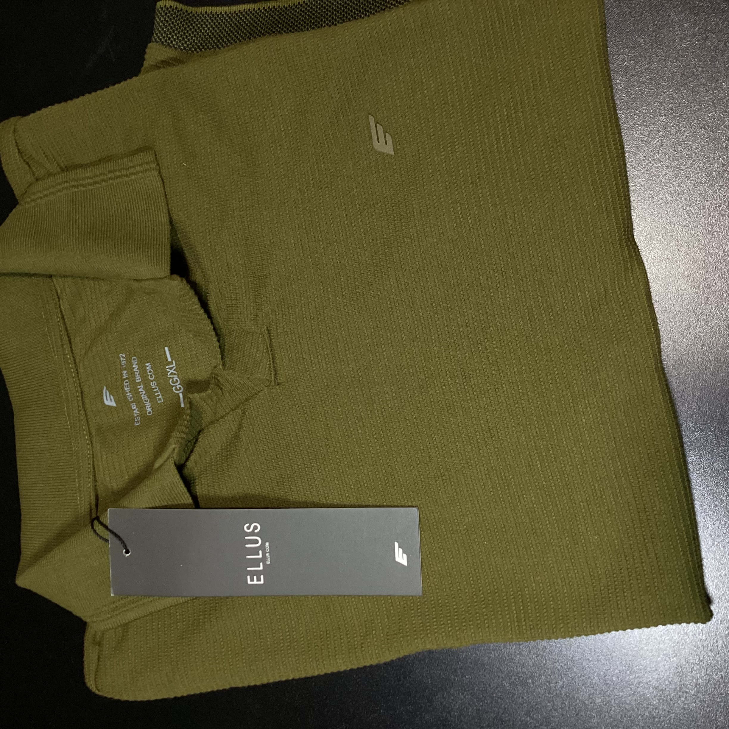 CAMISA POLO GOLA V TEXTURIZADA ELLUS