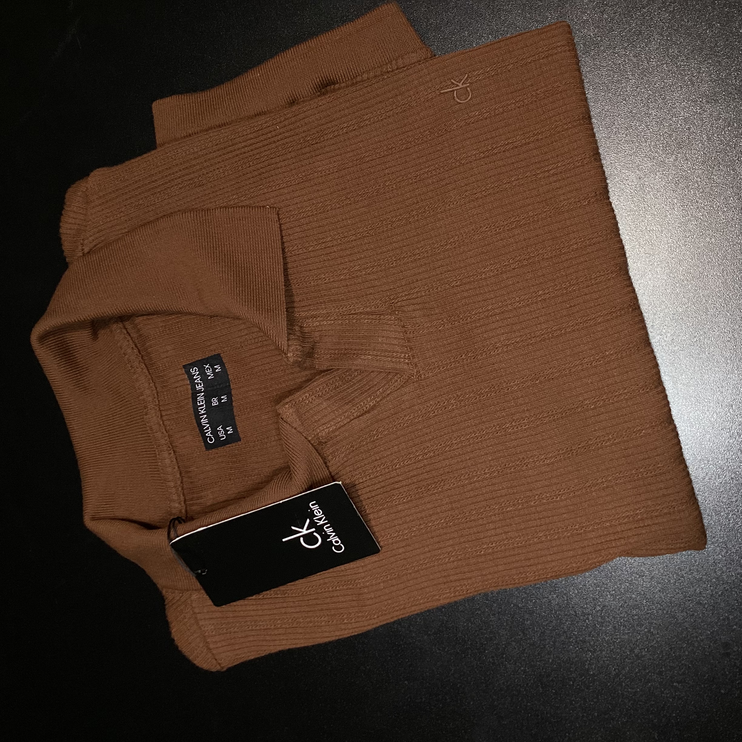 CAMISA POLO GOLA V TEXTURIZADA CALVIN KLEIN