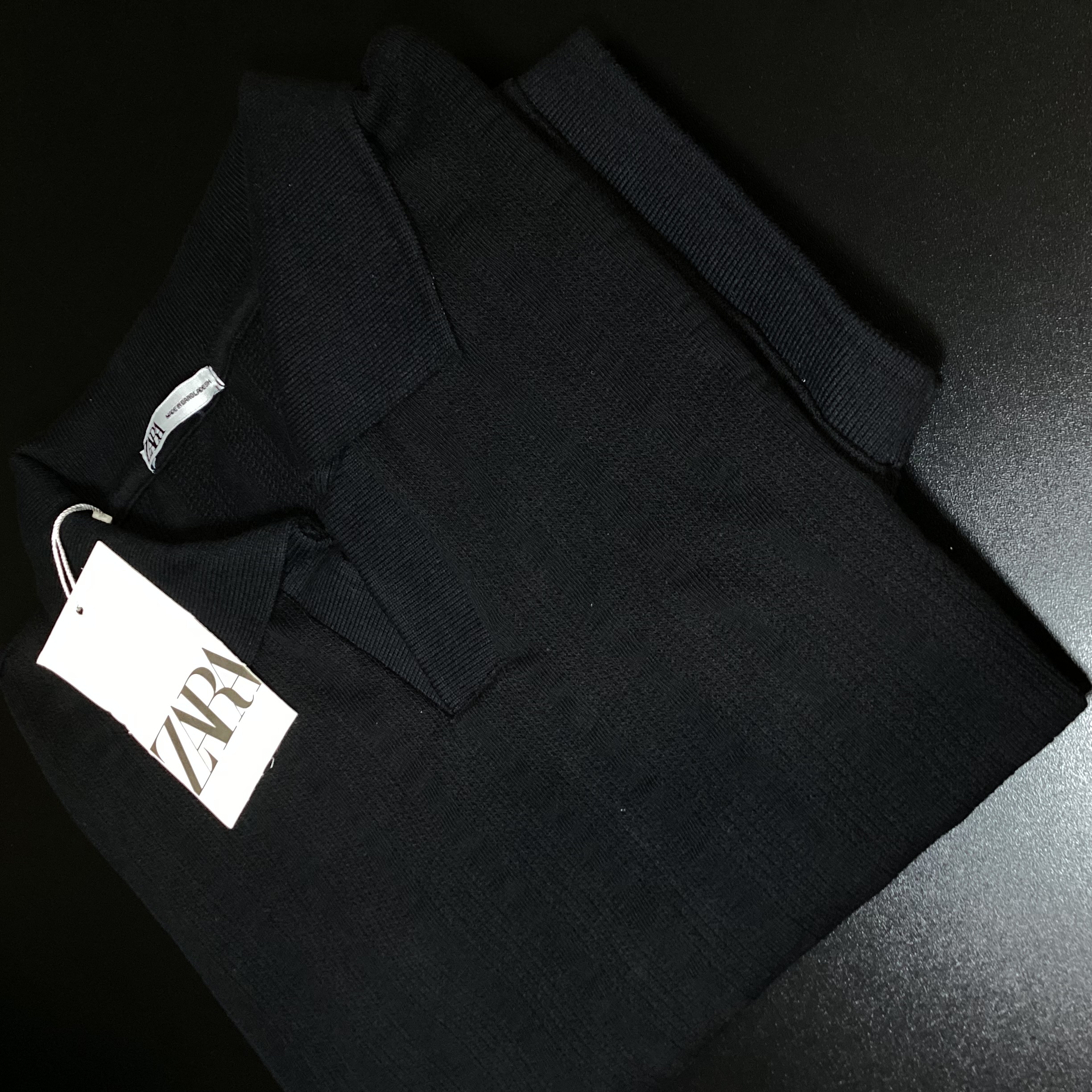 Foto 2 de CAMISA POLO TEXTURIZADA GOLA V ZARA