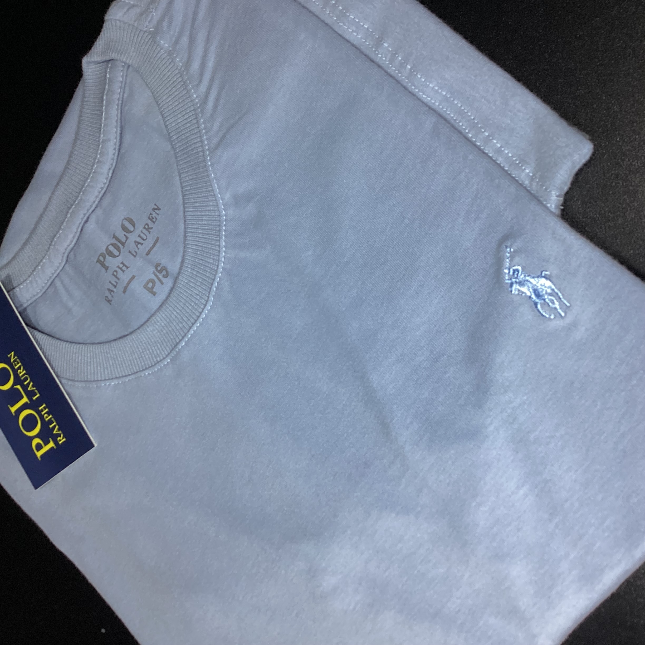 Foto 2 de CAMISA PERUNA BÁSICA RALPH LAUREN CONFOT