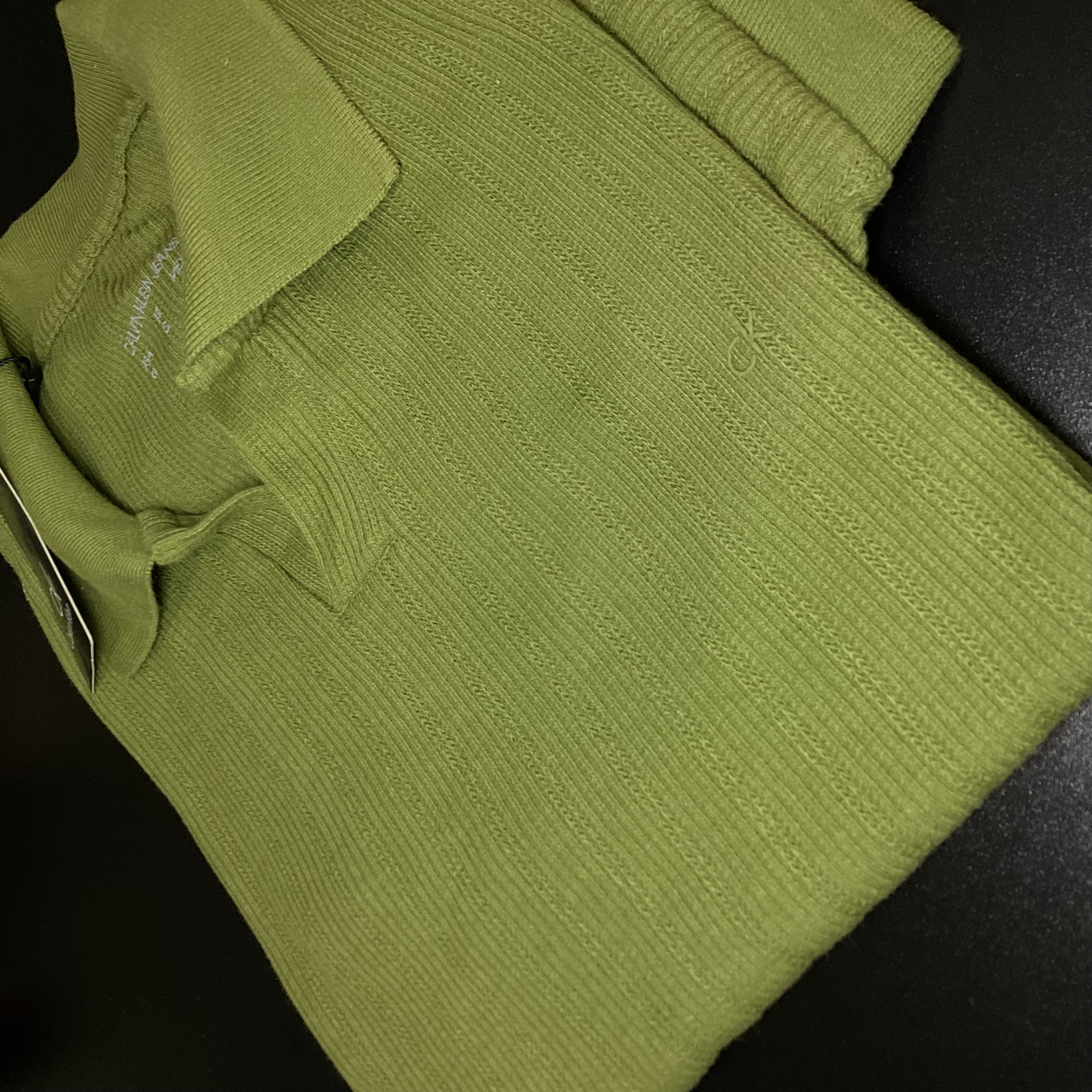 Foto 2 de CAMISA POLO TEXTURIZADA GOLA V CALVIN KLEIN