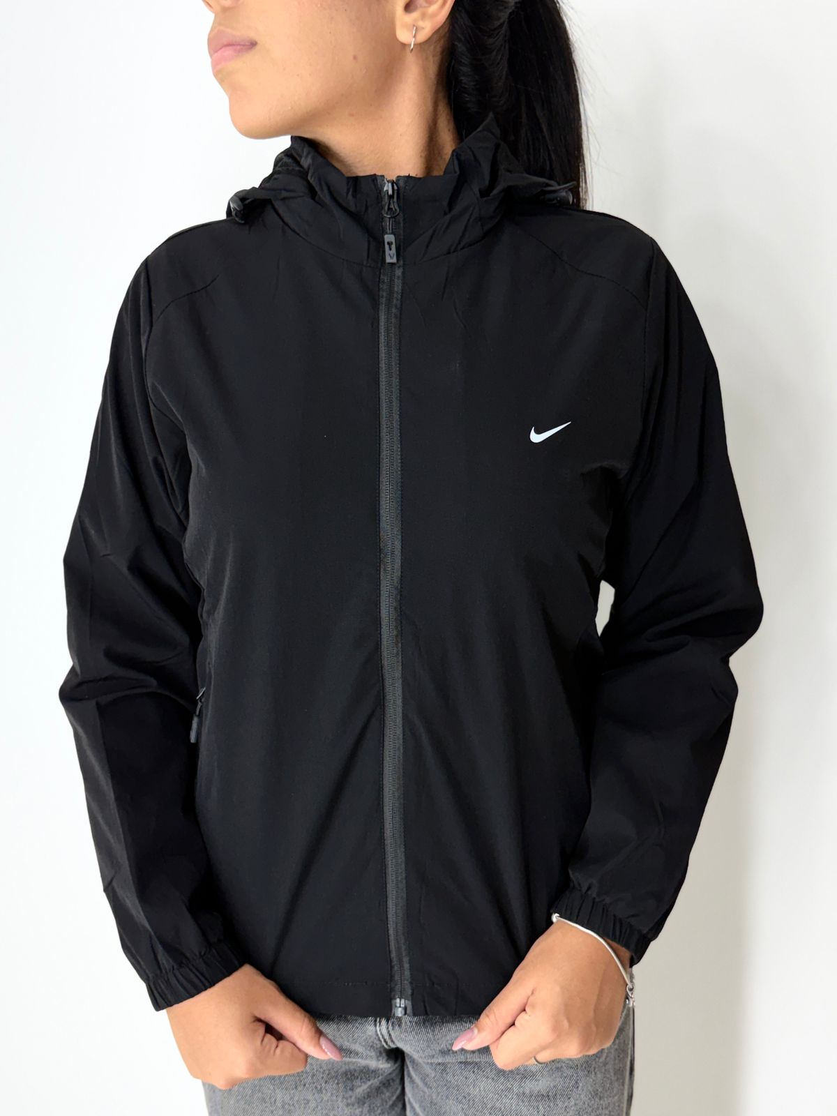 JAQUETA CORTA VENTO FEMININO NIKE
