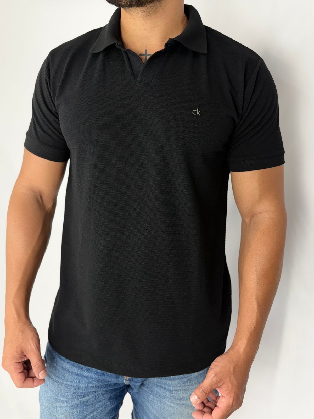 CAMISA POLO GOLA V