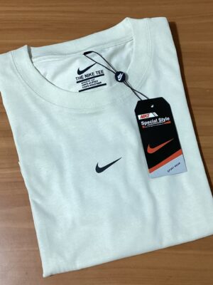 CAMISA NIKE  OVERSIZED PREMIUM